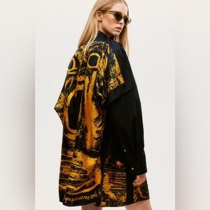 H&M Studio Resort 2024 Silk Black and Gold Graphic Shirt+Shorts